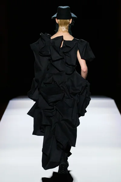 Look 6